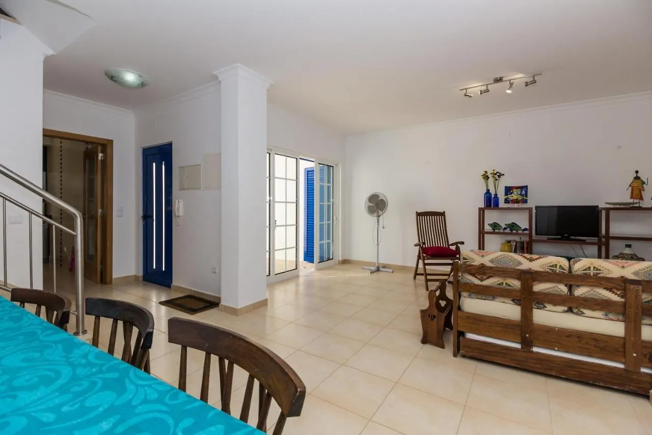 Blue Villa By Algarvemanta Manta Rota